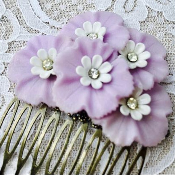 Vintage Purple Spring Floral Collage Hair Comb - Picture 6 of 8